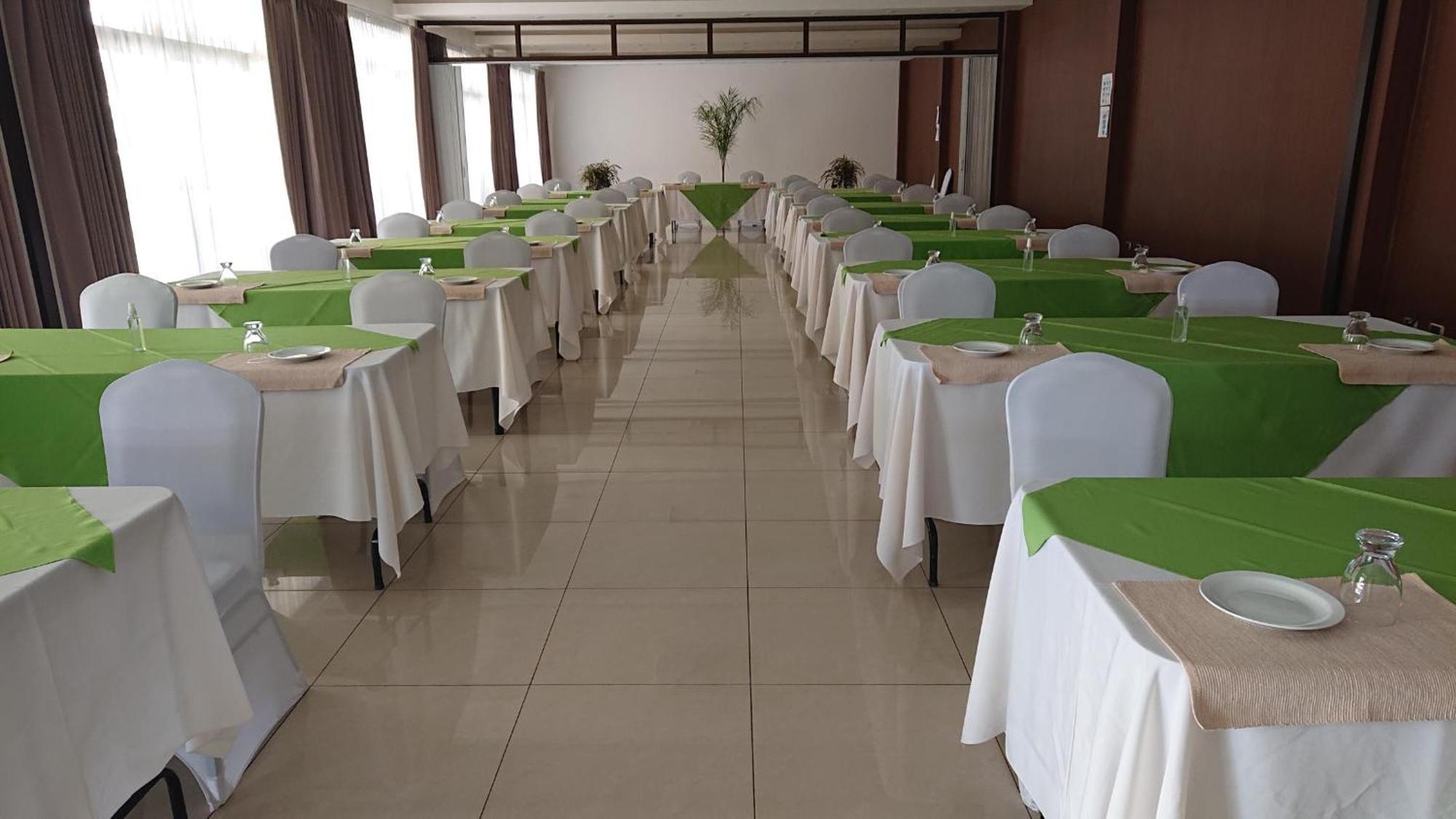 קרתגו Hotel Y Restaurante El Guarco מראה חיצוני תמונה