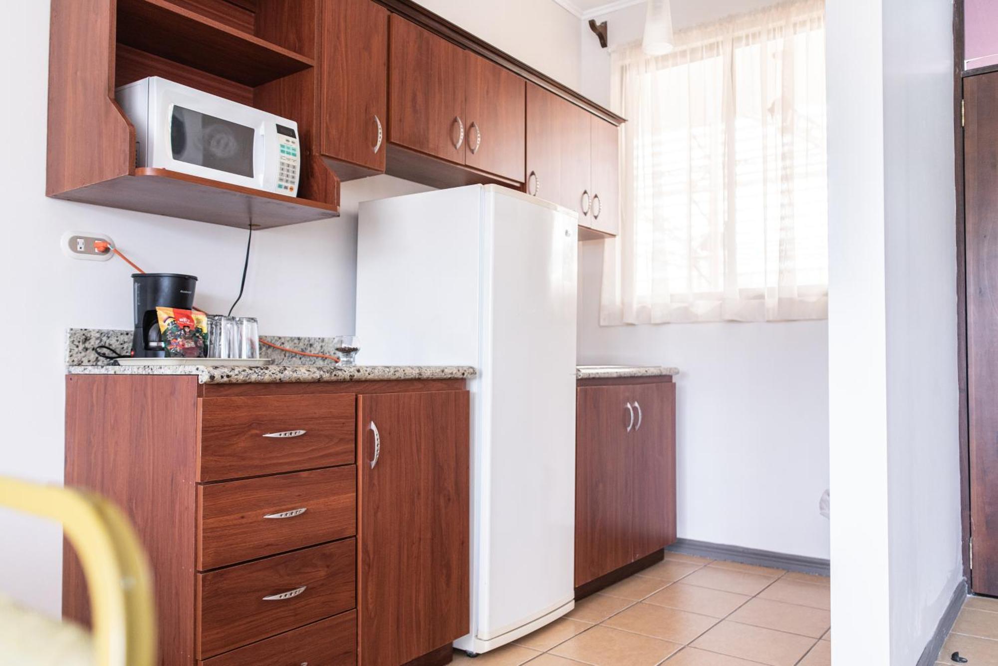 קרתגו Hotel Y Restaurante El Guarco מראה חיצוני תמונה