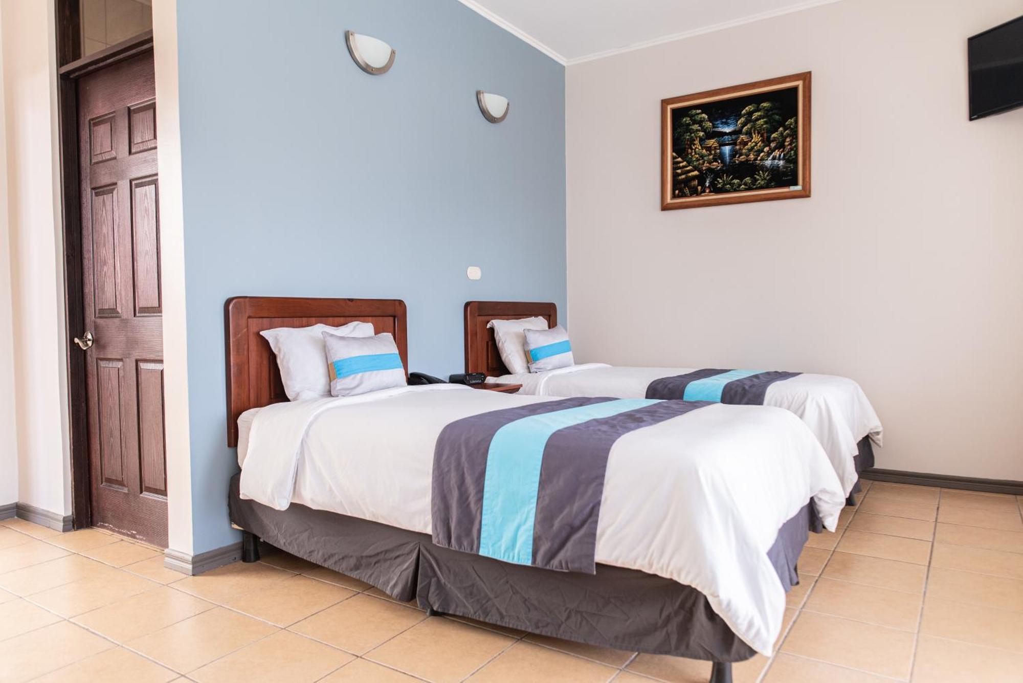 קרתגו Hotel Y Restaurante El Guarco מראה חיצוני תמונה
