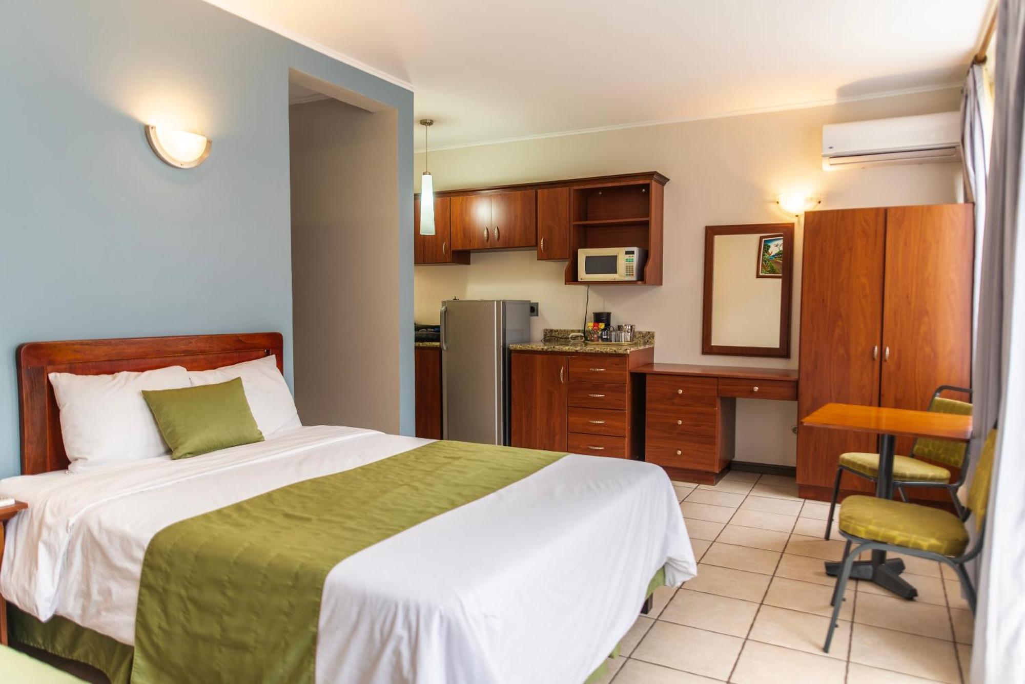 קרתגו Hotel Y Restaurante El Guarco מראה חיצוני תמונה