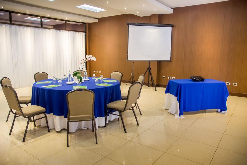 קרתגו Hotel Y Restaurante El Guarco מראה חיצוני תמונה