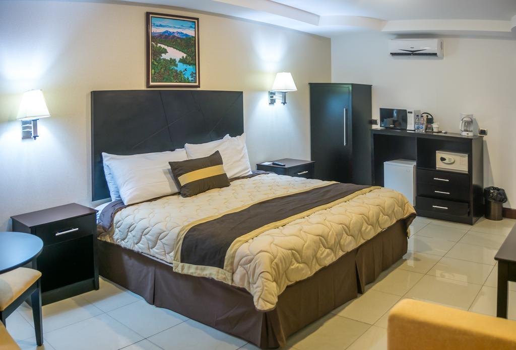 קרתגו Hotel Y Restaurante El Guarco מראה חיצוני תמונה