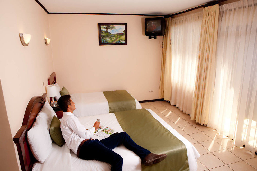 קרתגו Hotel Y Restaurante El Guarco מראה חיצוני תמונה