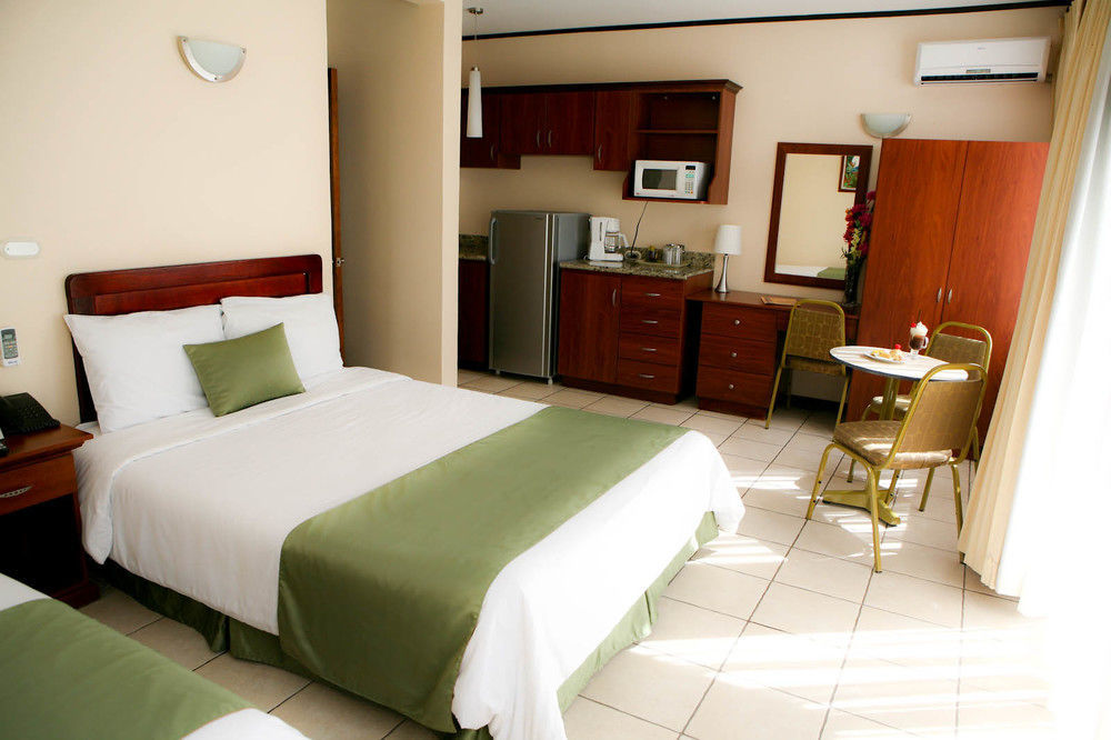 קרתגו Hotel Y Restaurante El Guarco מראה חיצוני תמונה
