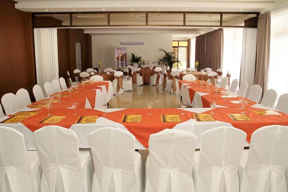 קרתגו Hotel Y Restaurante El Guarco מראה חיצוני תמונה