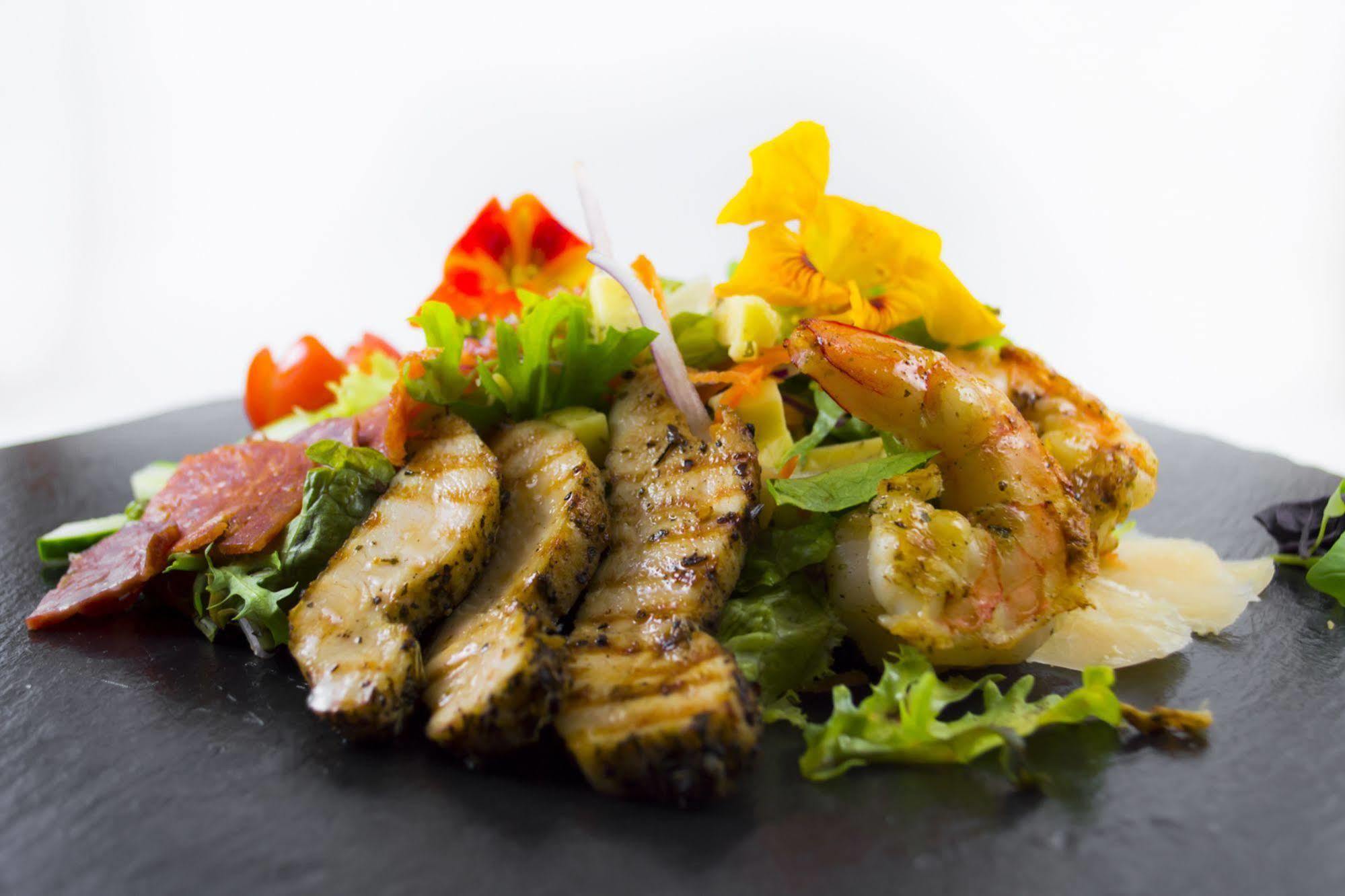 קרתגו Hotel Y Restaurante El Guarco מראה חיצוני תמונה