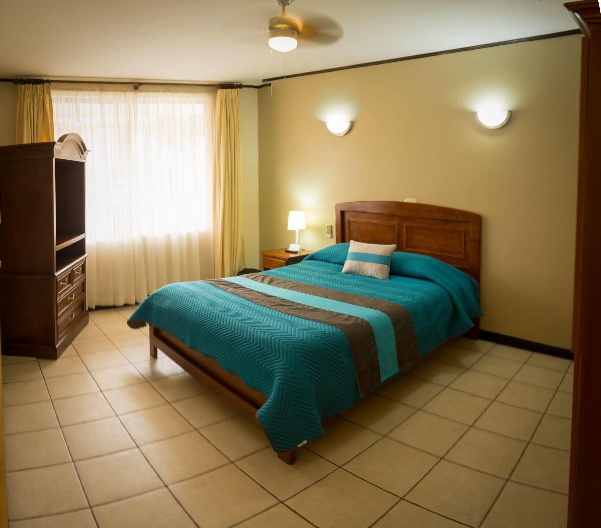 קרתגו Hotel Y Restaurante El Guarco מראה חיצוני תמונה