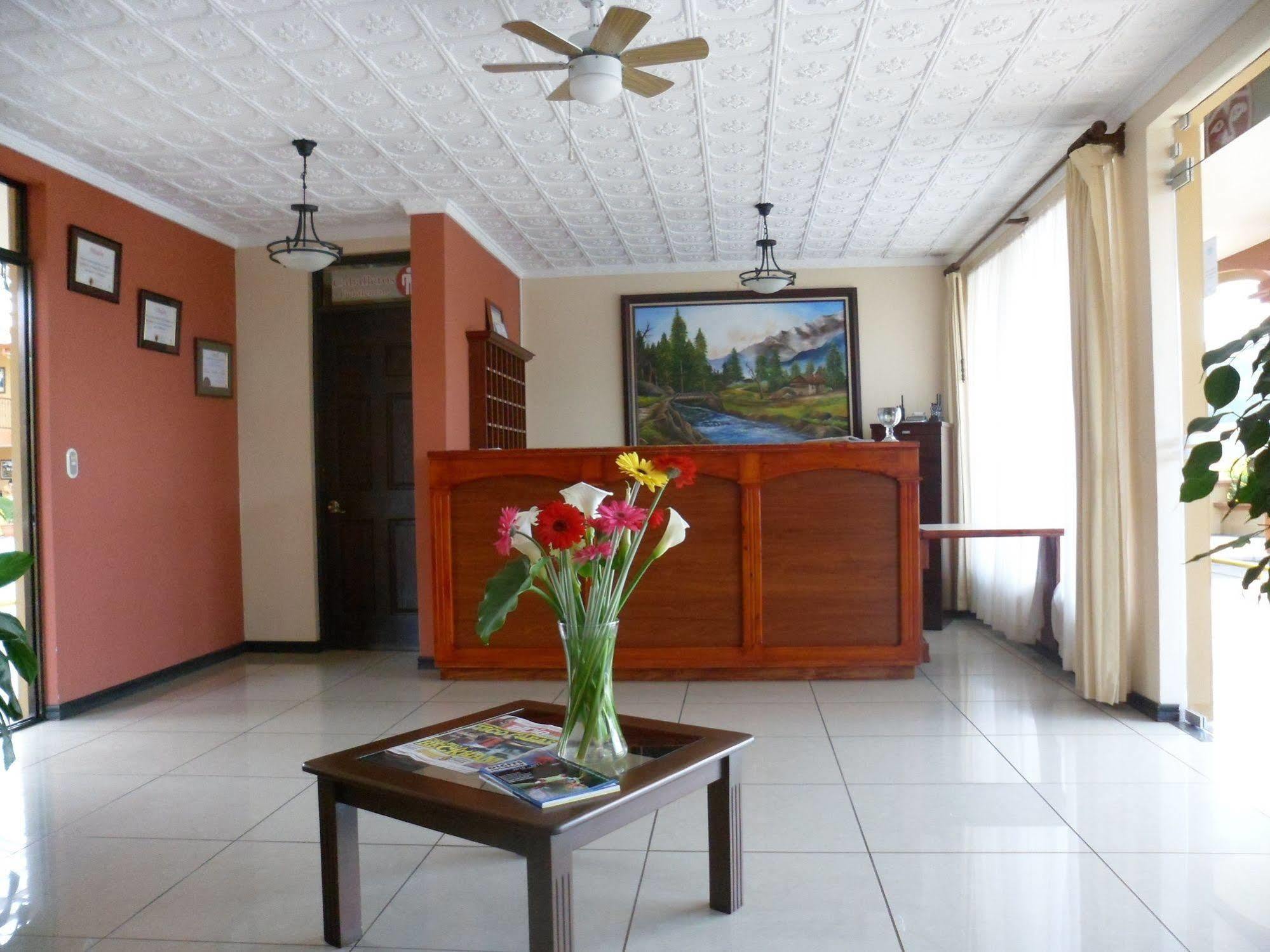 קרתגו Hotel Y Restaurante El Guarco מראה חיצוני תמונה