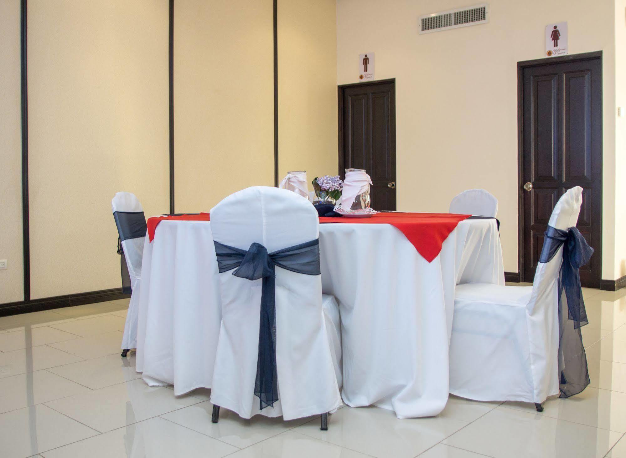 קרתגו Hotel Y Restaurante El Guarco מראה חיצוני תמונה