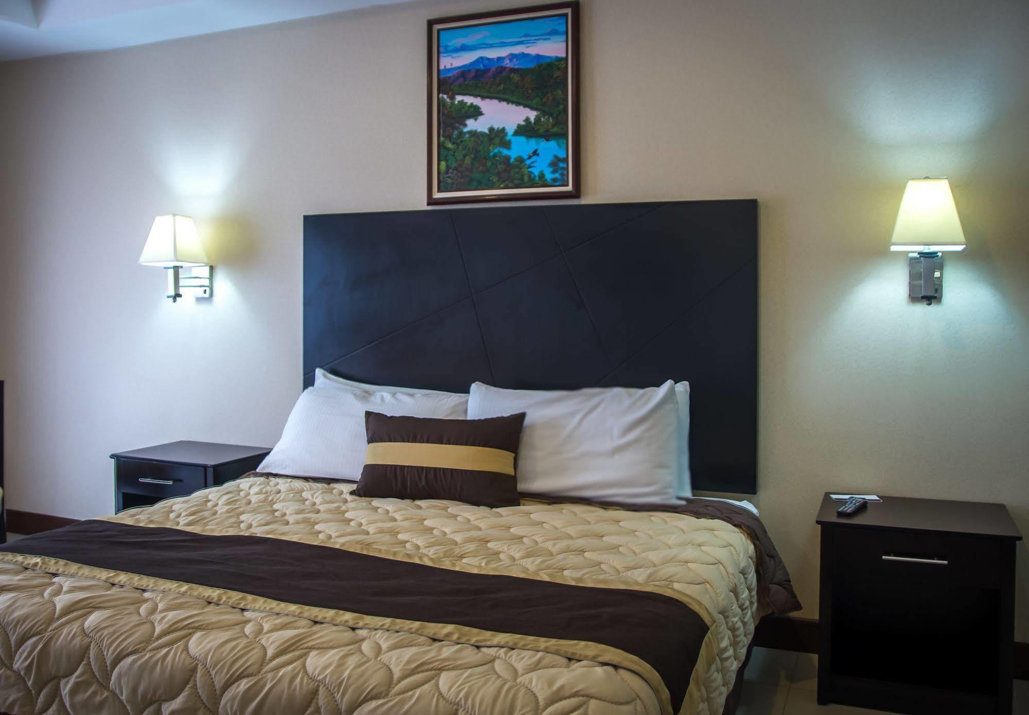 קרתגו Hotel Y Restaurante El Guarco מראה חיצוני תמונה