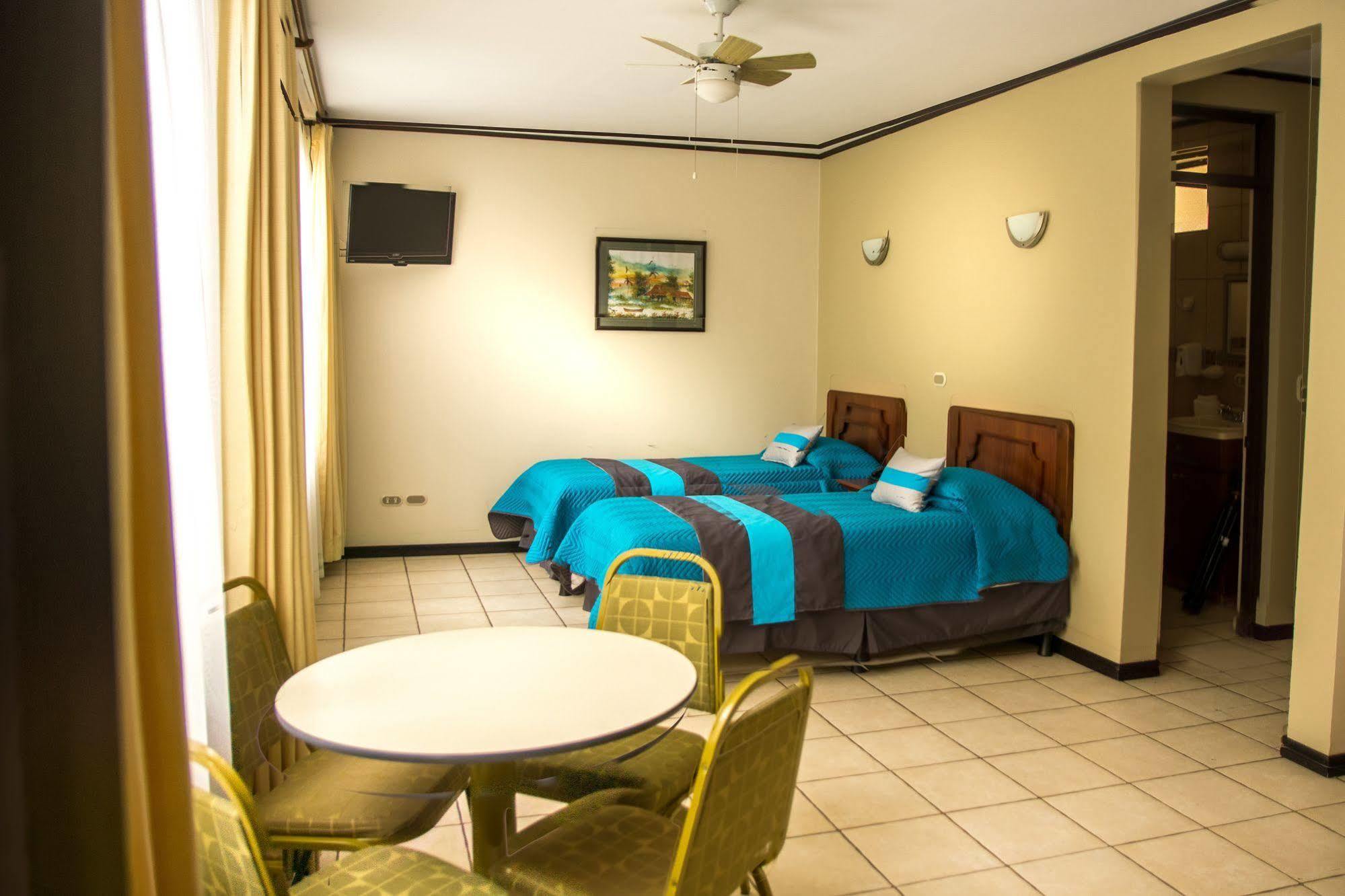 קרתגו Hotel Y Restaurante El Guarco מראה חיצוני תמונה